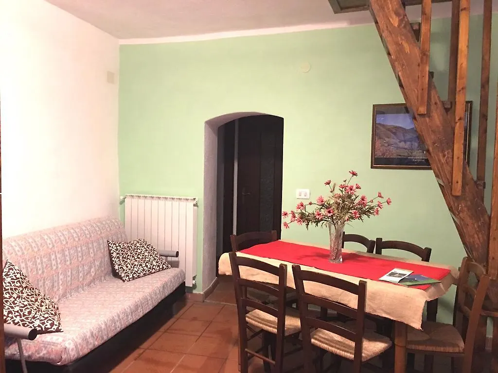 Casa di campagna Agriturismo Borgo Antico Affittacamere Licciana Nardi