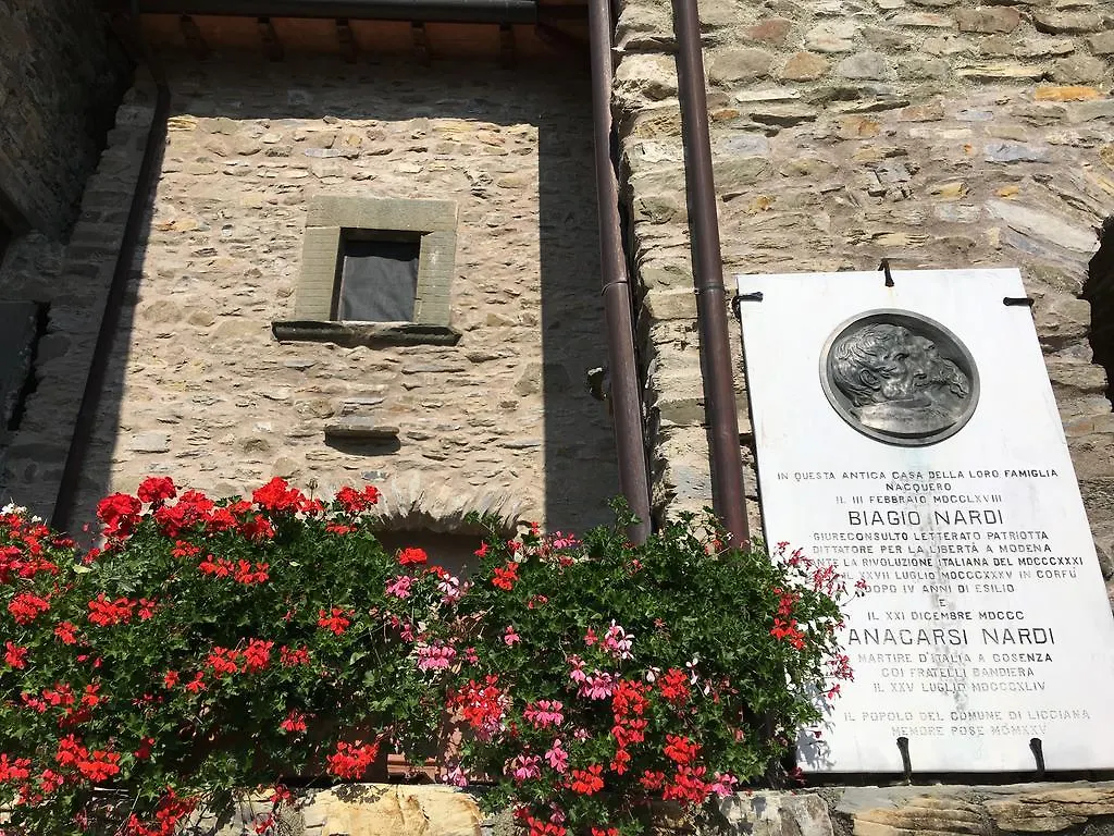 Agriturismo Borgo Antico Affittacamere Licciana Nardi Casa di campagna