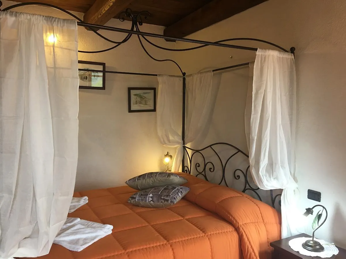 Agriturismo Borgo Antico Guest House Licciana Nardi 0*,  Italy